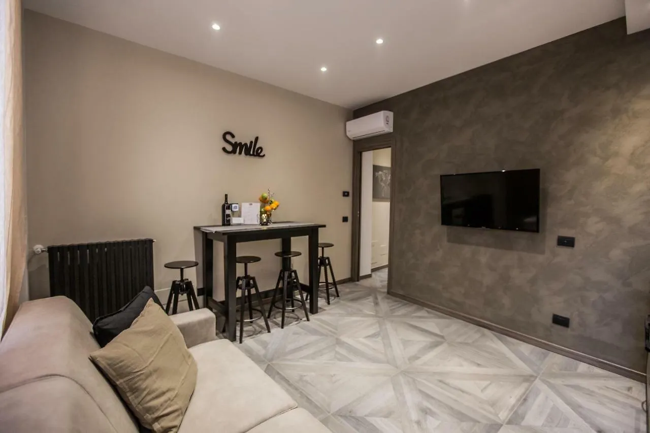 Castle Apartment Near Duomo Milan